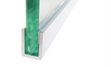Уплотнитель прозрачный для П-образного алюминиевого профиля t756 (елочка) t755 купить в Новосибирске